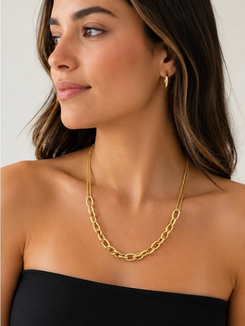Multichain Necklace – Gold ✨ - Picture 3 of 8